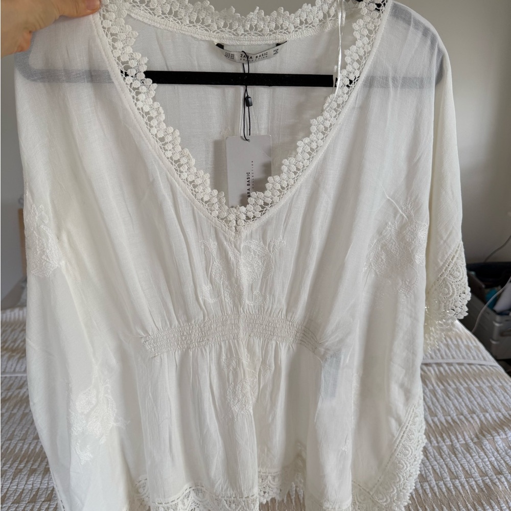 NWT Zara Bohemian White Flutter Sleeve Blouse (Great swimming suit cover up)